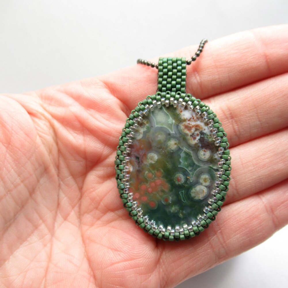 Ocean Jasper Handwoven pendant - Picture 9 of 10